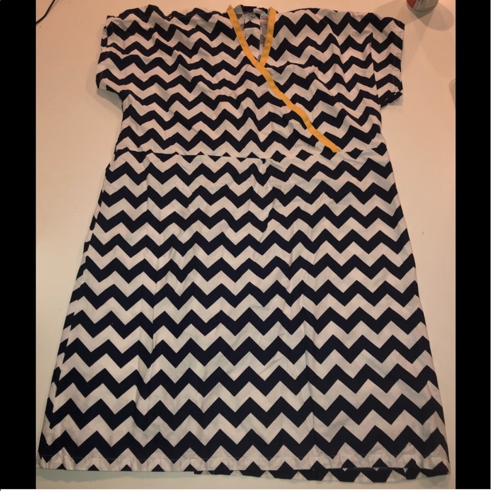Push labor delivery hospital gown